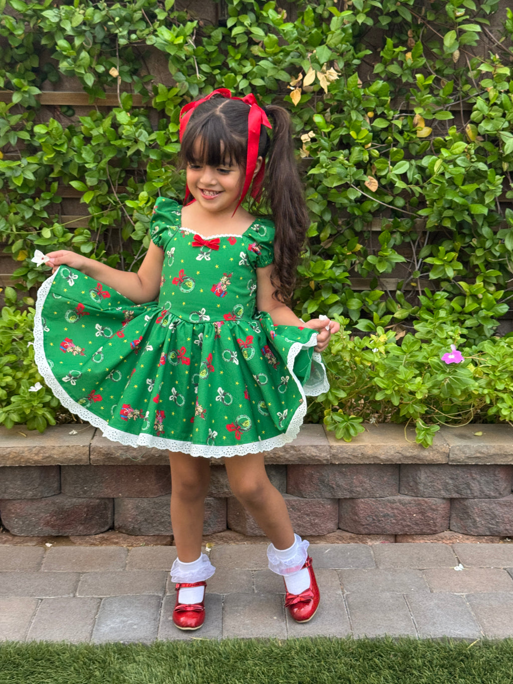 Green grinch dress