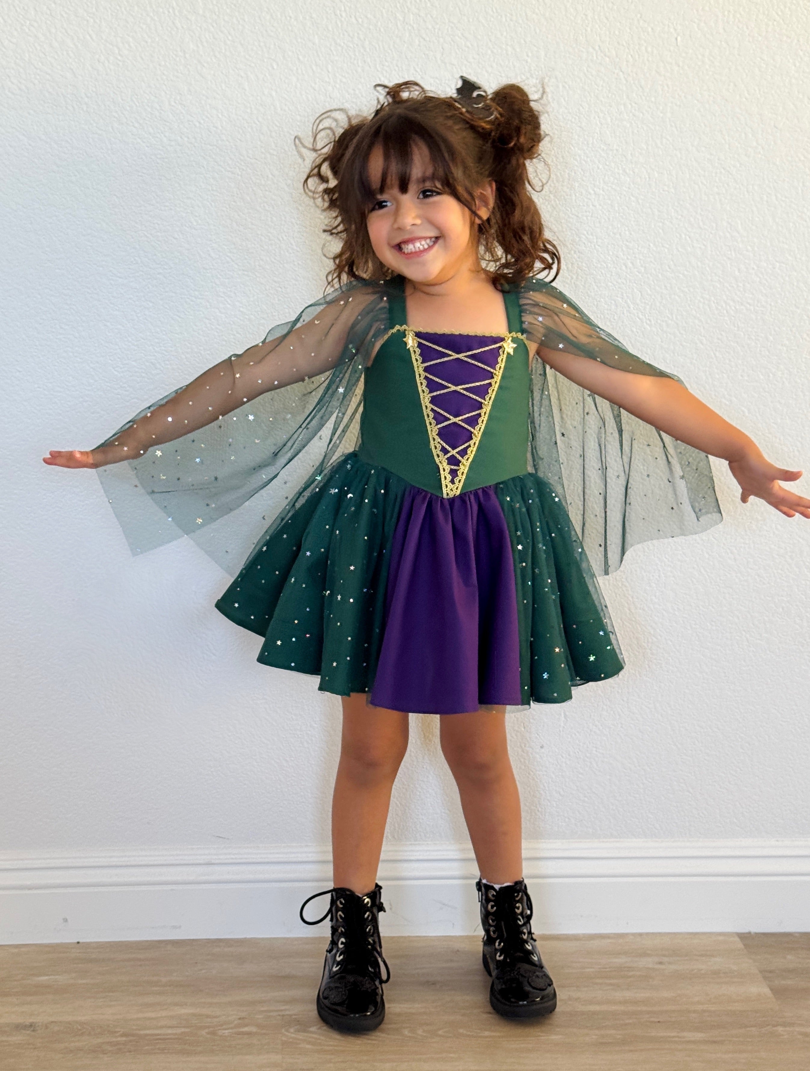 Winnie Sanderson dress
